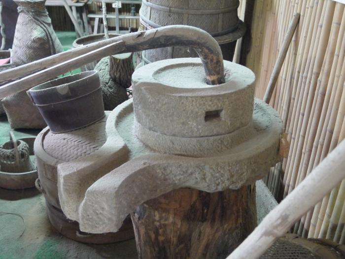 挨粄石磨標題圖片