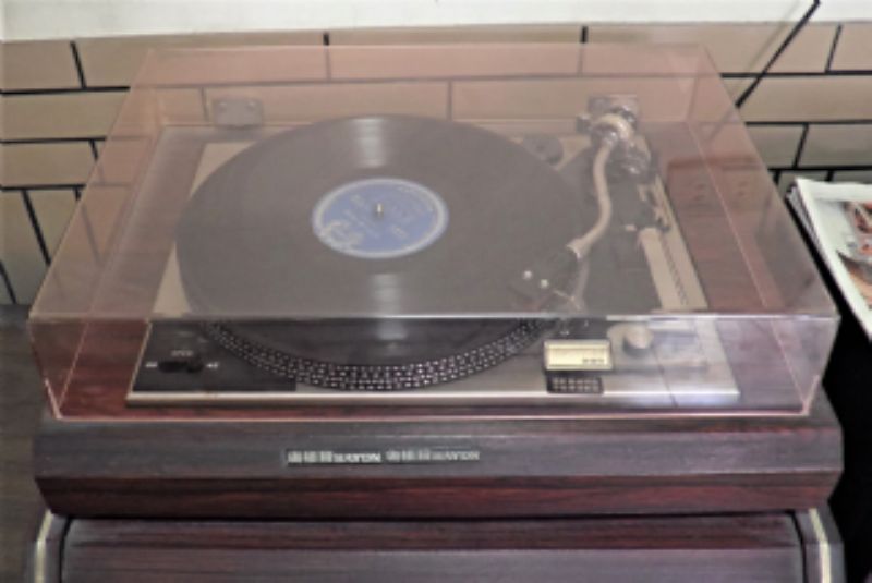 黑膠唱片機標題圖片