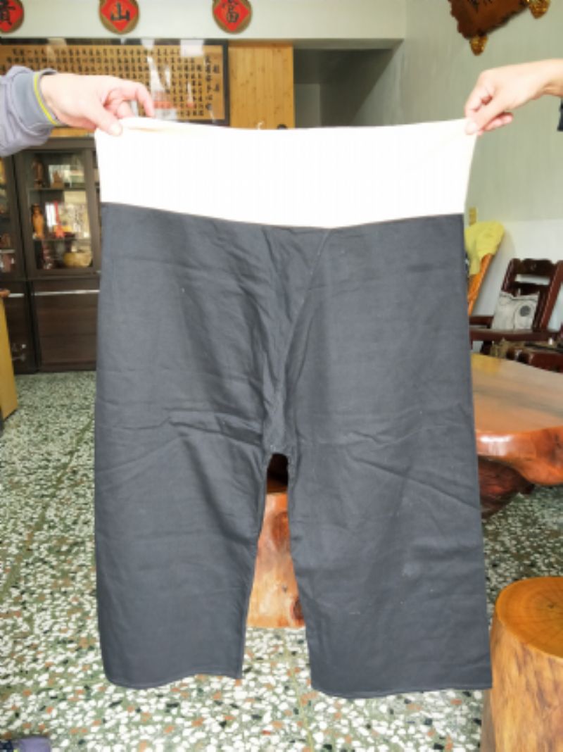 男用衫褲標題圖片