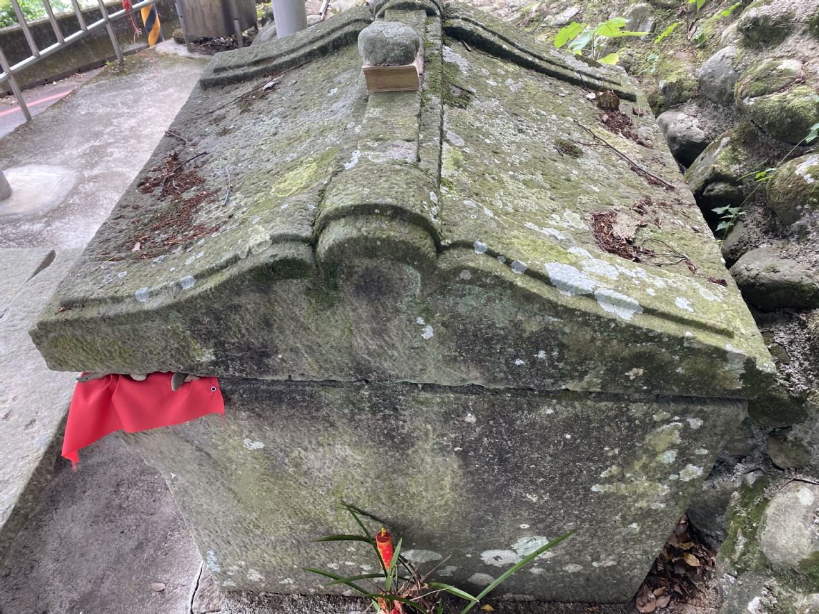 屋面仿垂脊水形棟頭