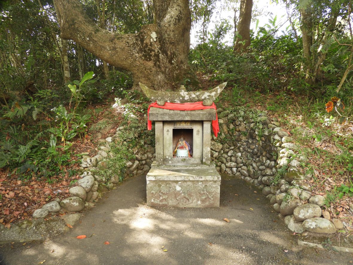 復興里12鄰二層坪福興宮