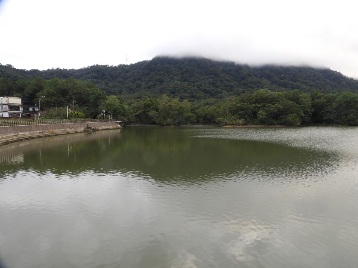 頭寮大陂的湖光山色