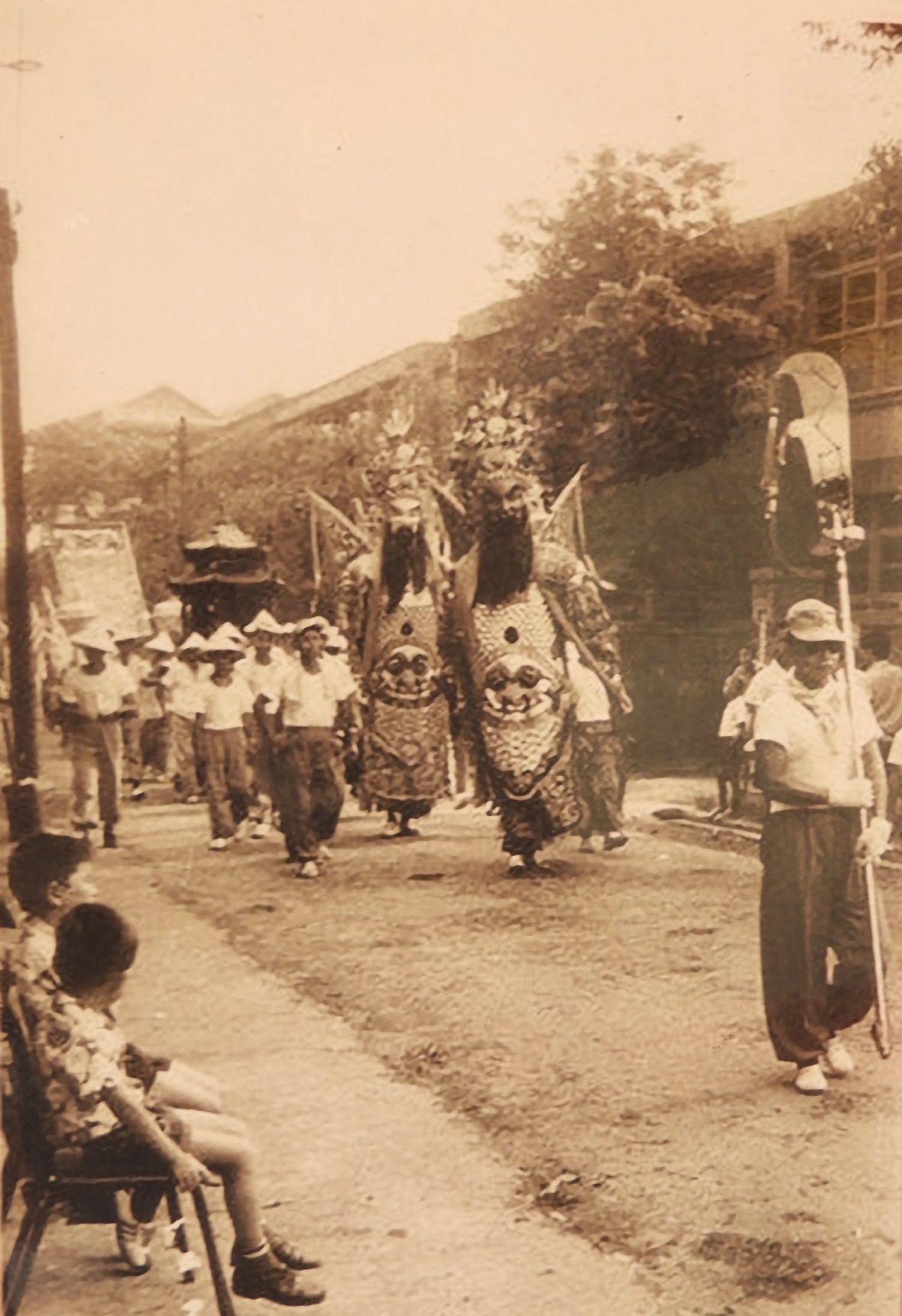 民國60年代內柵仁安社普濟堂慶典留影 照片提供/內柵仁安社