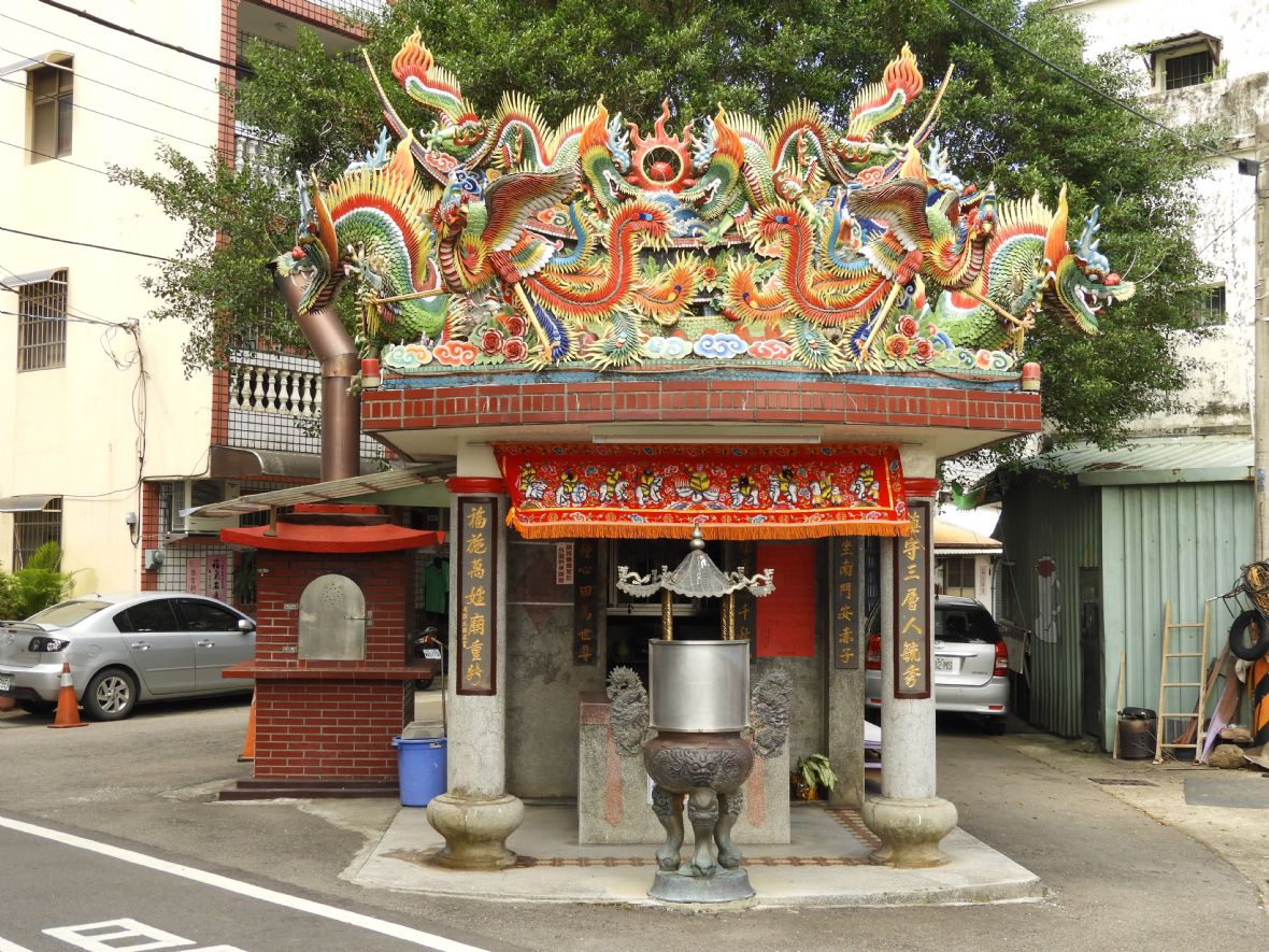 三層南門鎮福宮