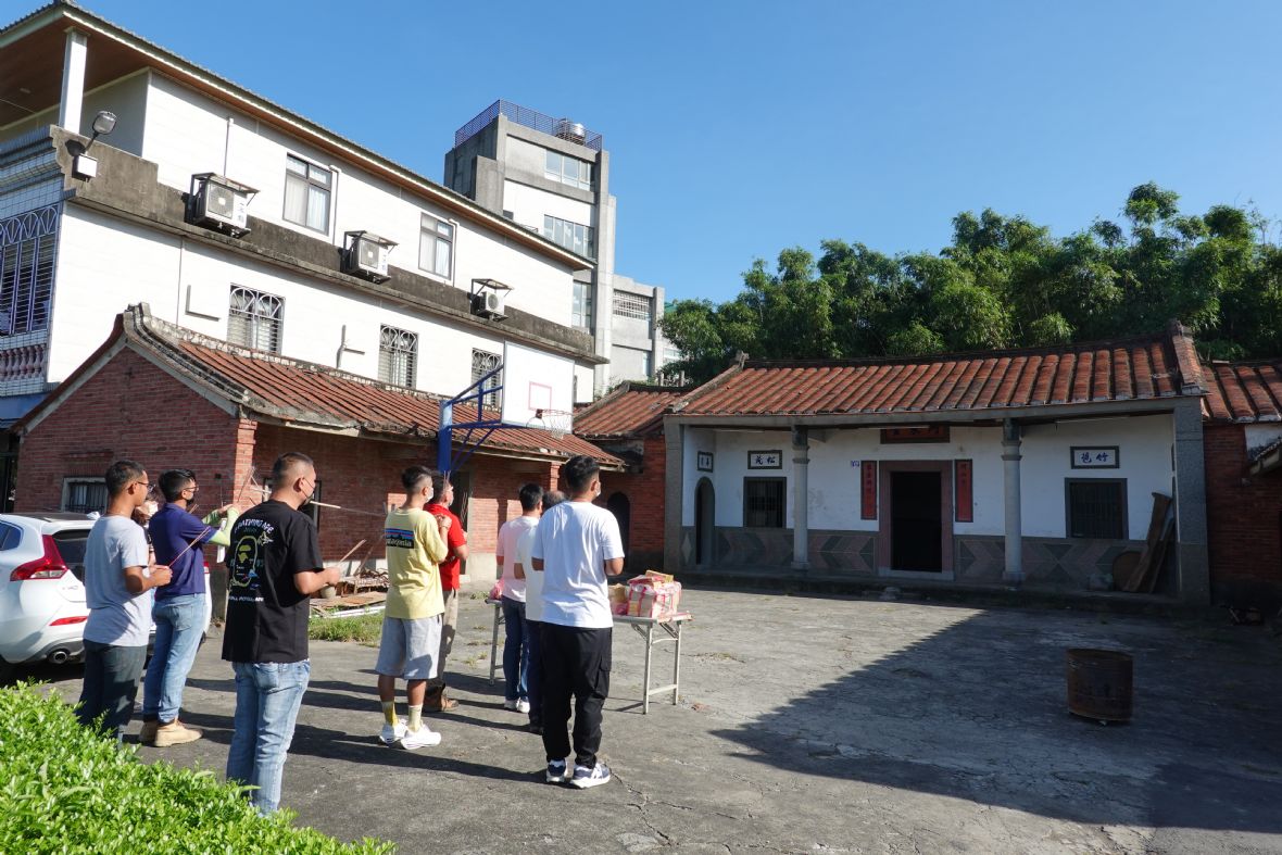 拆除工程的祭拜（林美辰攝，2022）