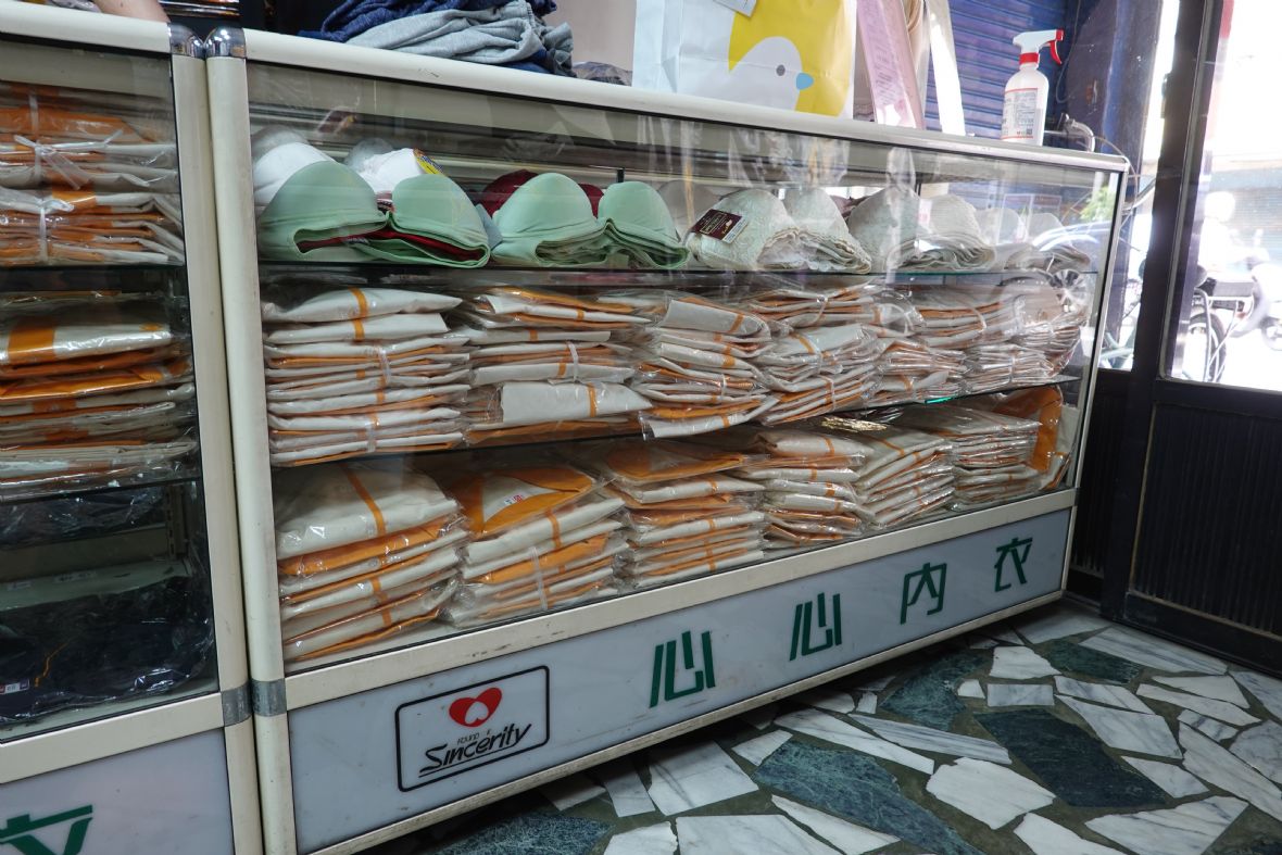 心心內衣品牌展示櫃（劉芷妘攝，2022）