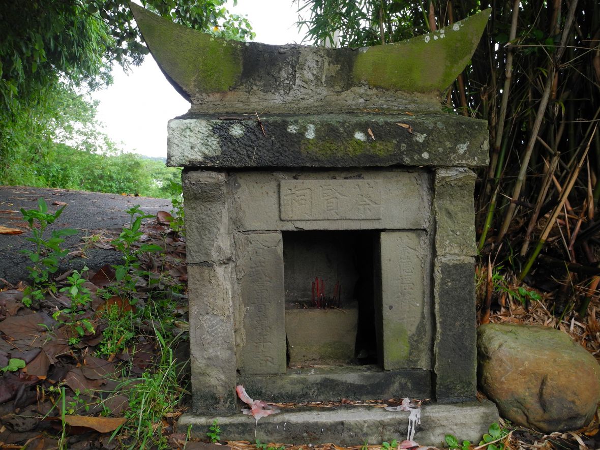 蔡賢祠改建前樣貌（林美辰攝，2013）