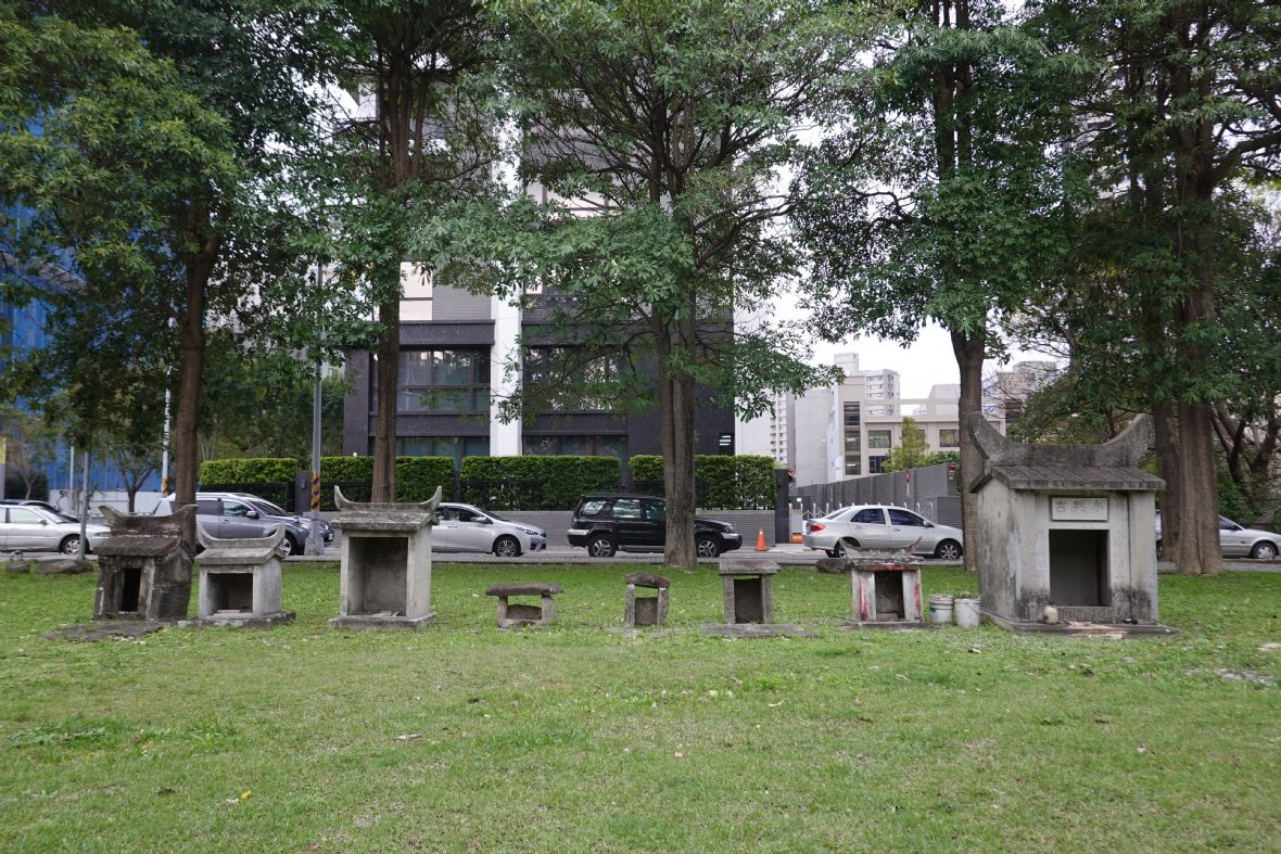 保留下來的立石型、小祠型伯公