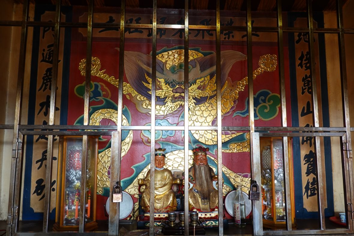 正龕供奉神像（林美辰攝，2022）