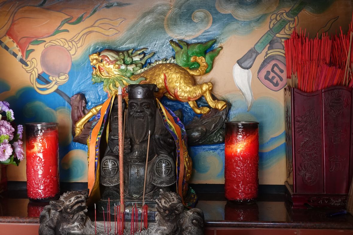 正龕供俸福德正神（林美辰攝，2022）