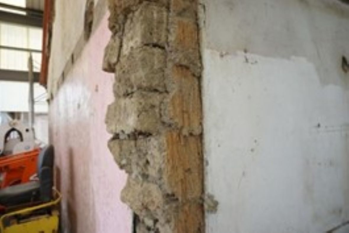 苗栗縣歷史建築「苗栗市田心謝氏陳留堂」左橫屋外牆