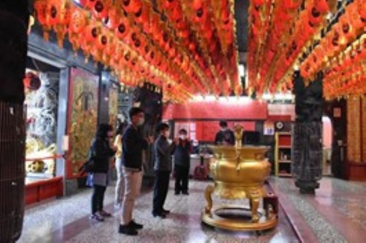 於永寧宮上香稟告玉皇大帝