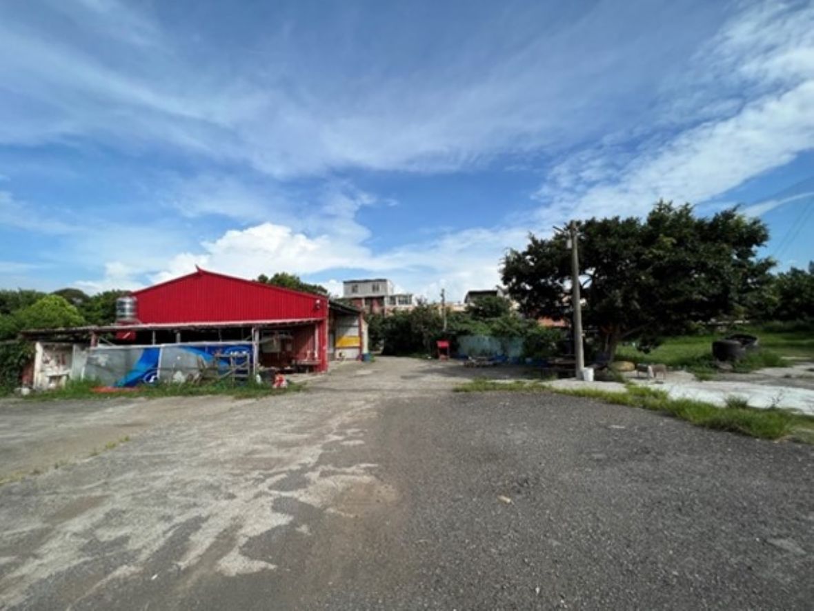 「新竹新豐羅府濟公會」陣頭活動據點慈濟宮前廣場