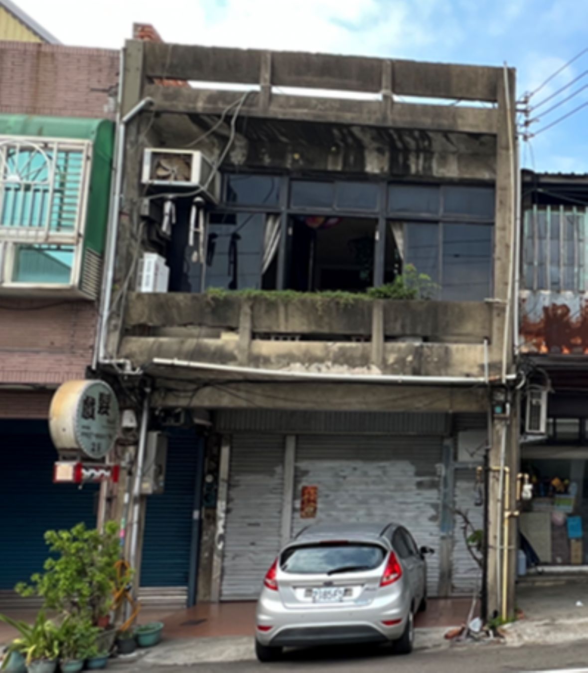 黃才逢匠師所建新竹縣新豐鄉新庄路186號店屋。