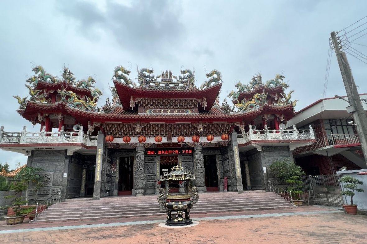 新豐鄉福興村員山子100號的溪南福龍宮現況