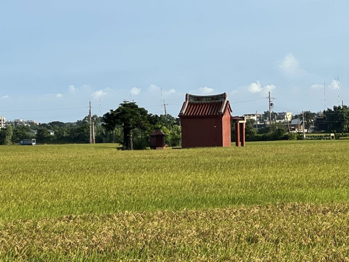 中崙村福德祠（24.898636, 121.008998）