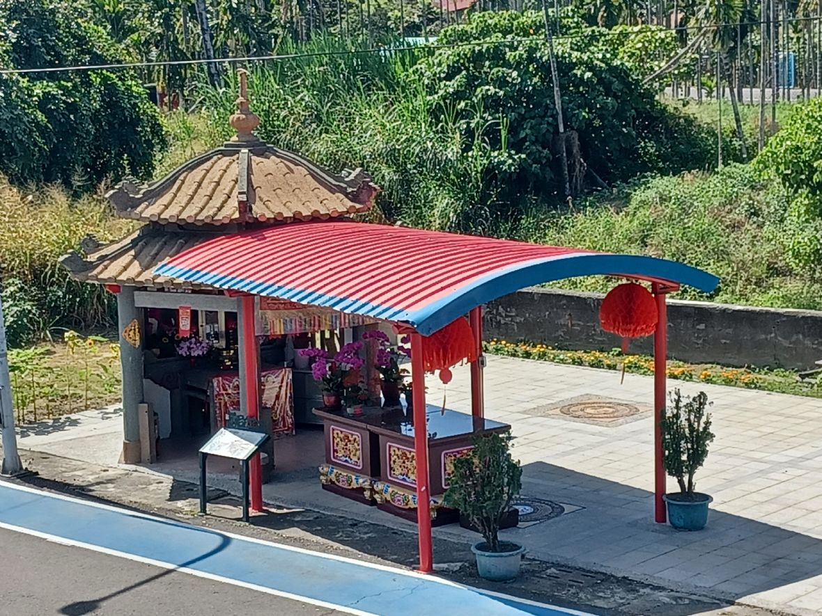 從李氏宗祠樓上看西方伯公