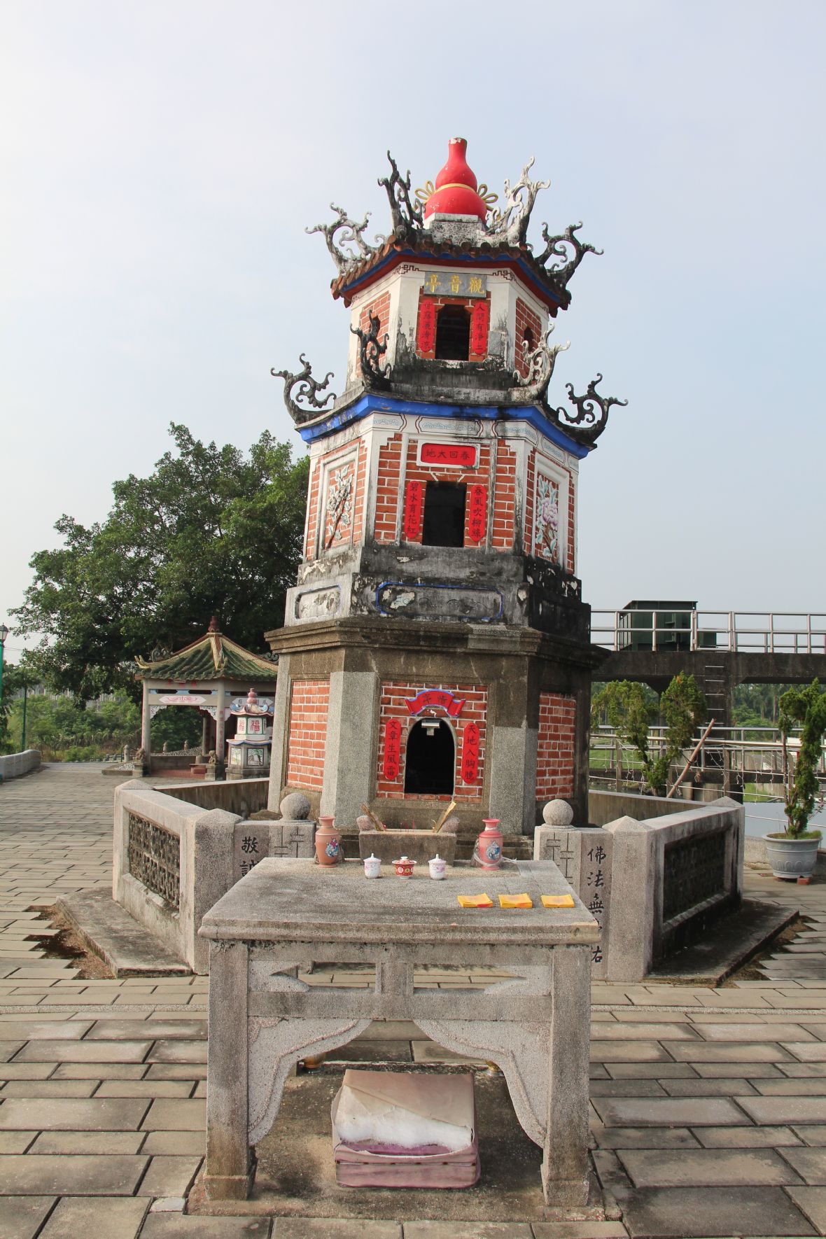 竹田之比薩斜塔~伯公前方的敬字亭