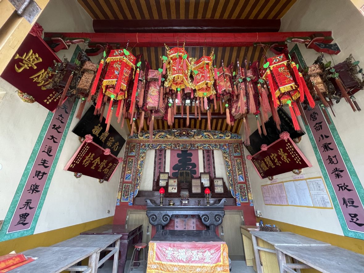 楓樹里謝屋神龕