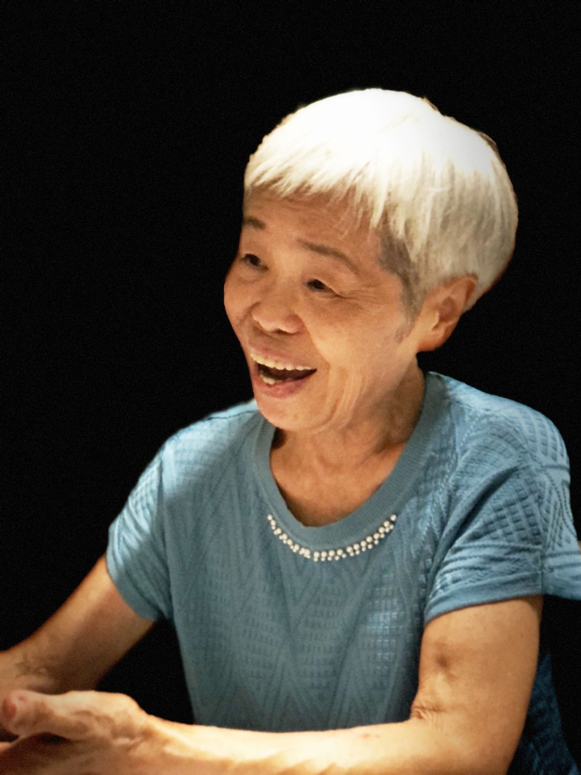 民國113年分享回憶的曾憲瓊