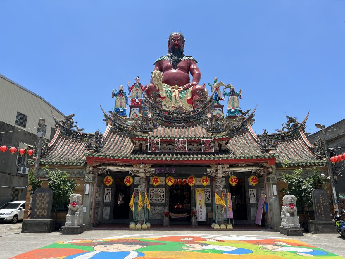 4. 竹南新南里五穀王重要地標五穀宮。