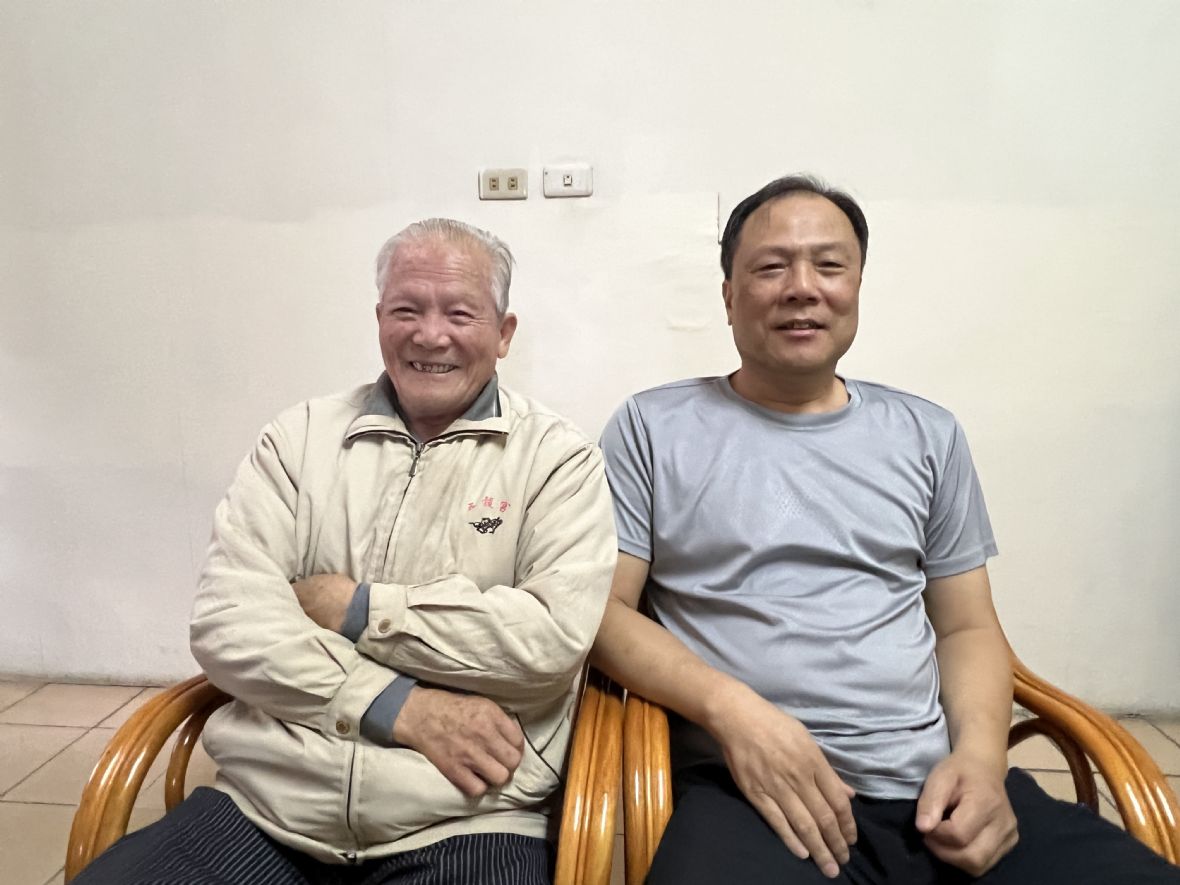 7.張福順、張明煌父子說明「合港」字義。