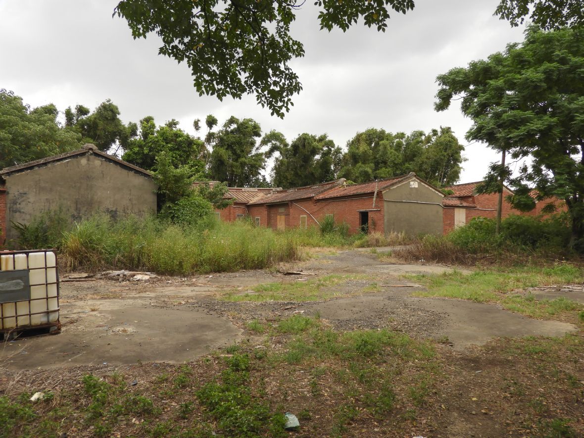 頂埔陂福德祠附近的夥房（林鑫咸攝，2023）