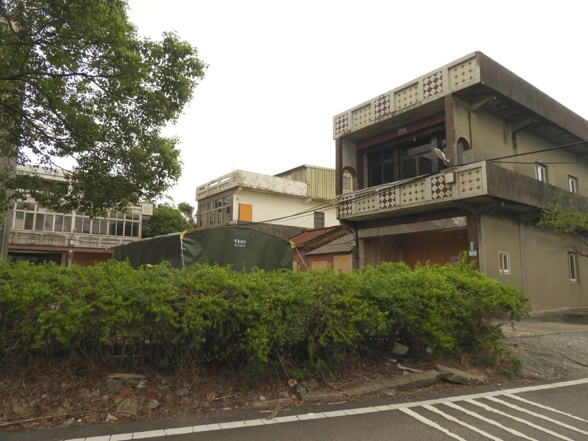 頂埔陂福德祠附近的家戶（林鑫咸攝，2023）