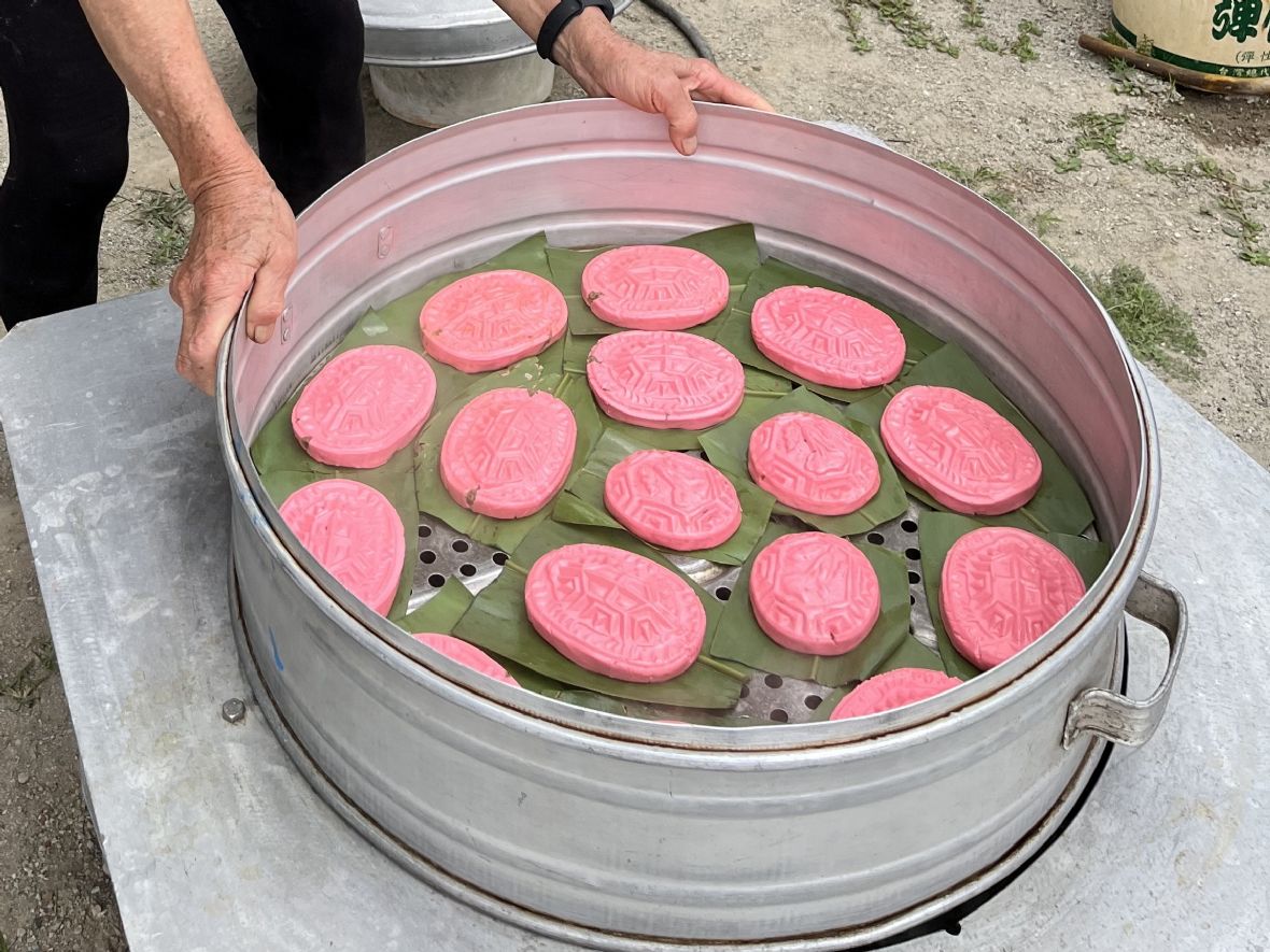 龜形紅粄（黃麗雲提供，2024）