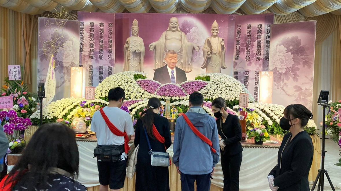 圖2購地券常用於喪儀，相關內容還須家屬要念給亡者聽。（林錫霞攝，2023）