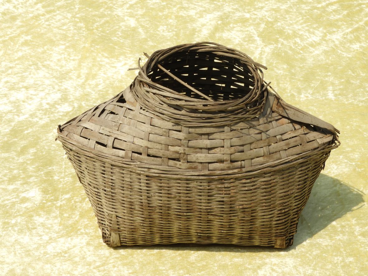 許家早期裝魚蝦用的魚簍 （許玉美提供，林鑫咸攝，2024）