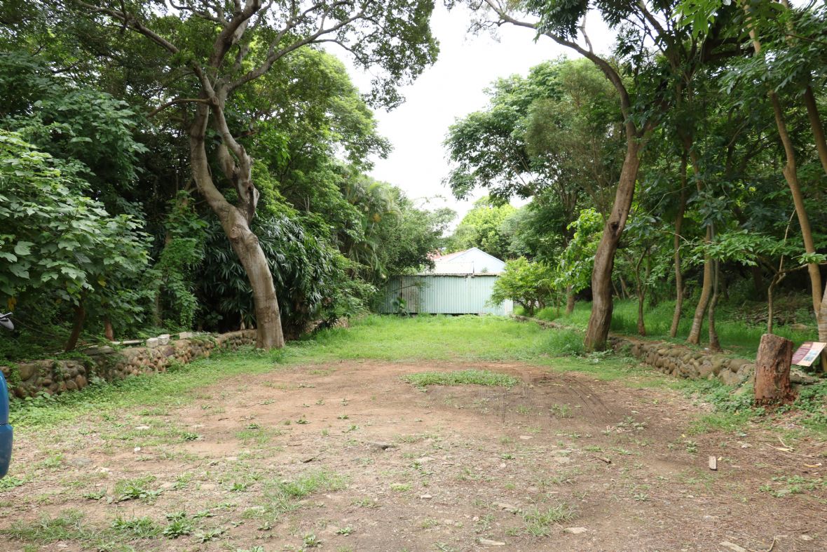 老湖口天主堂左側鐵道遺跡約略的位置點