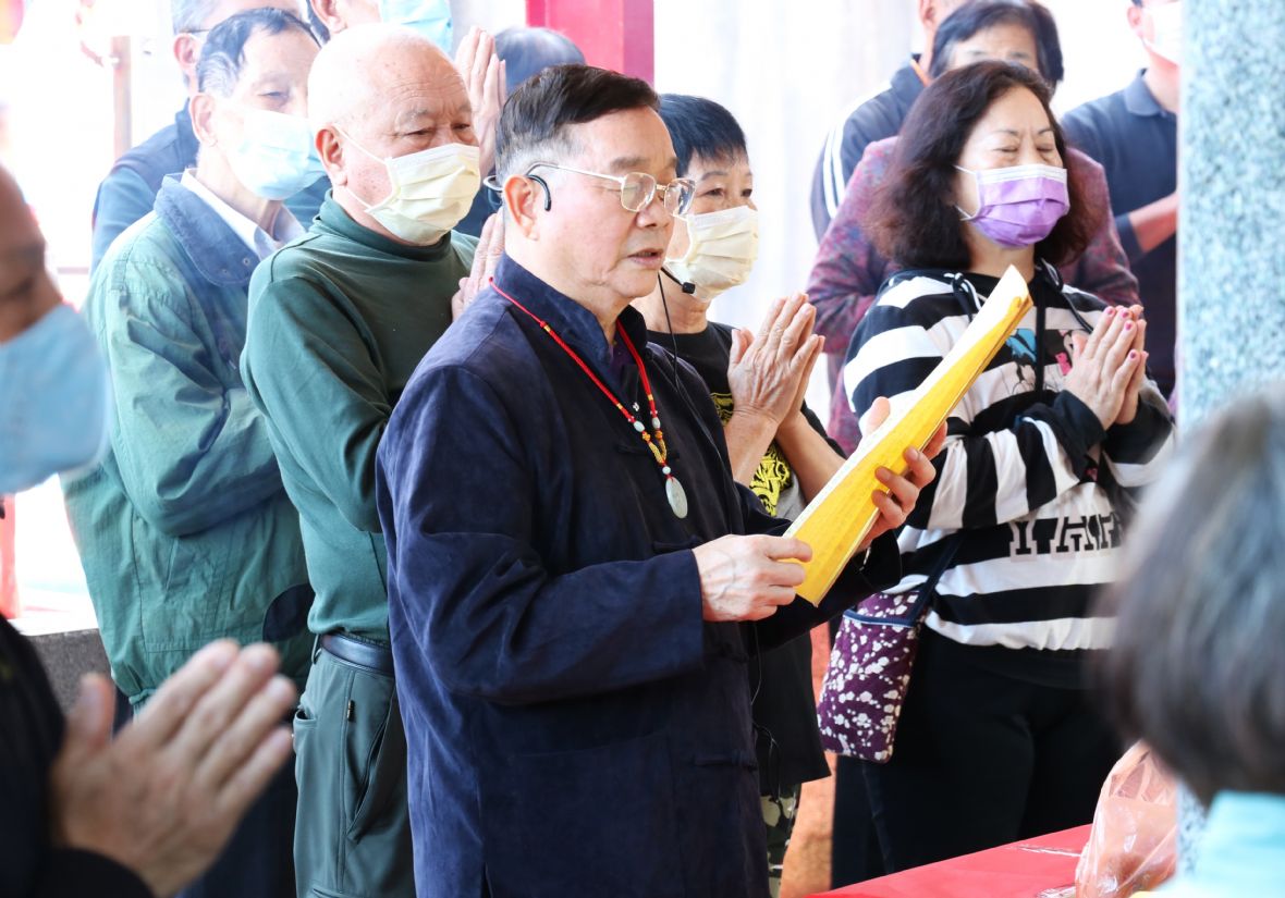 新湖口的劉水秀請神先生