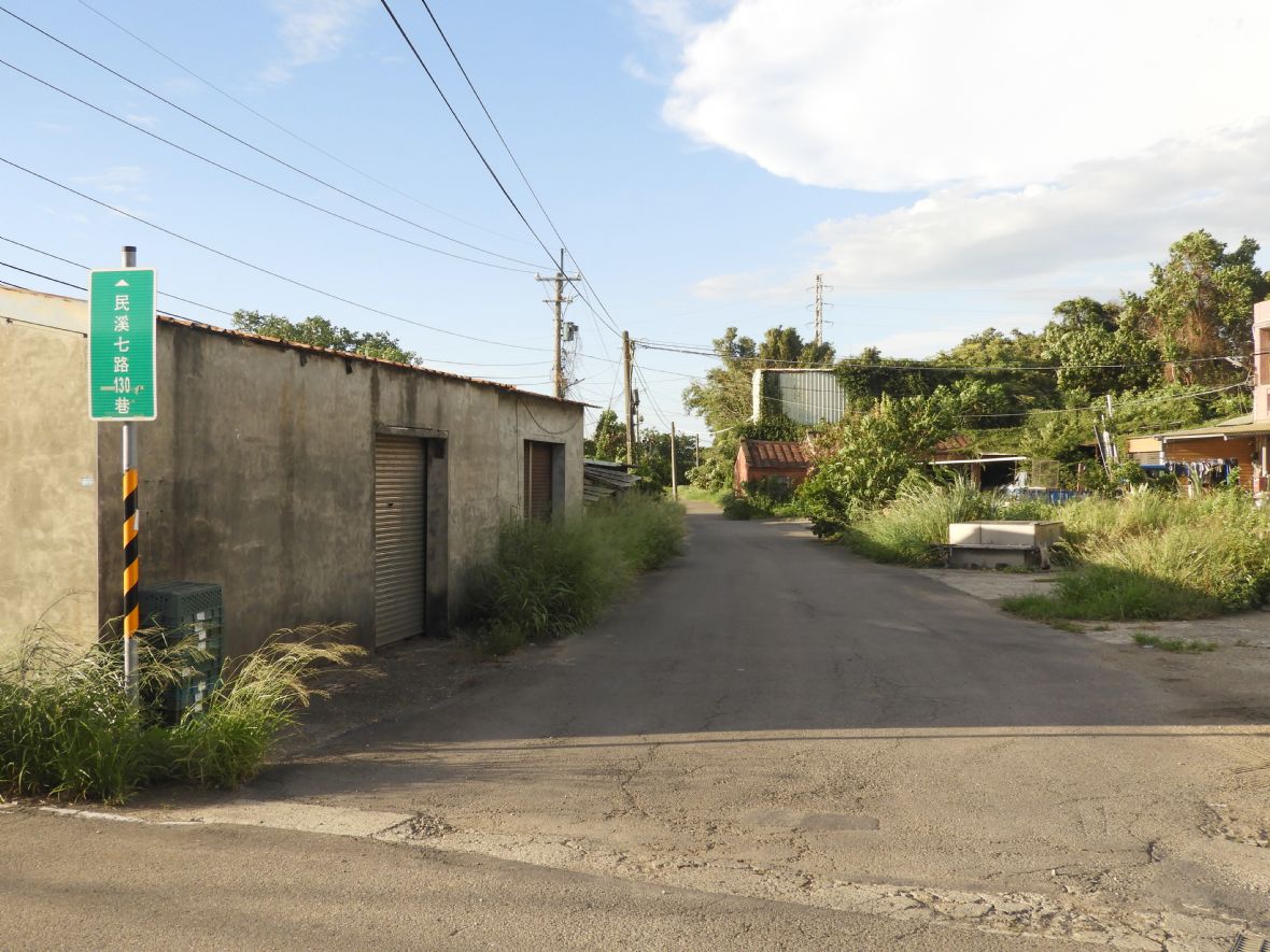 湯家的舊屋區（林鑫咸攝，2024）