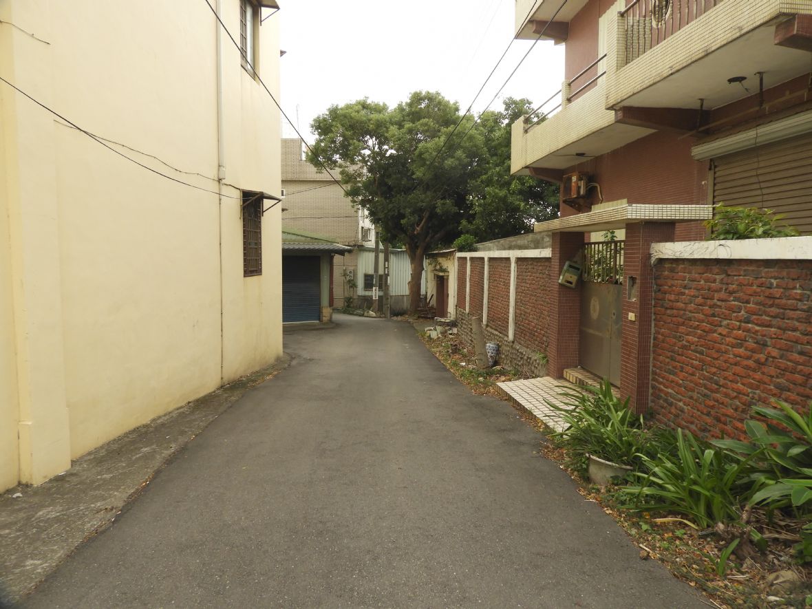 中山南路362巷左側屋曾經是馬廄（林鑫咸攝，2024）