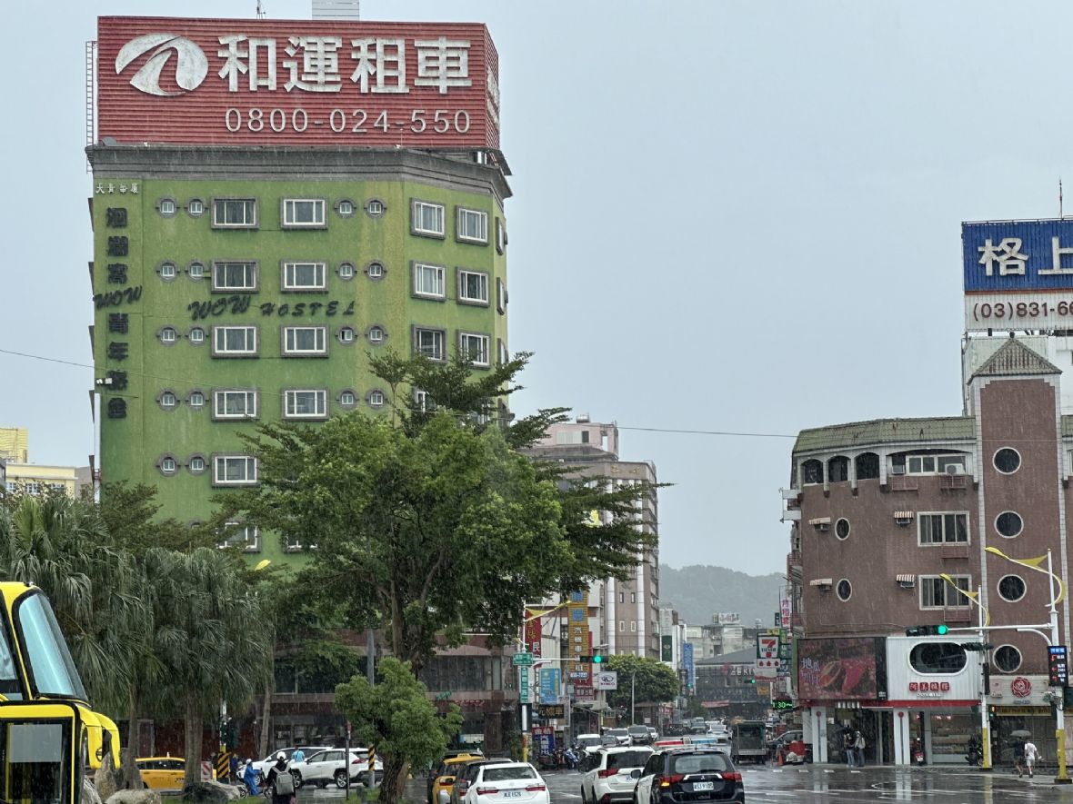 葉家原本務農，如今在花蓮市經營洄瀾窩旅舍（曾純純攝，2024）